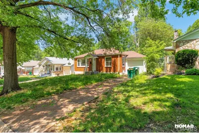 8135 Bloom Drive, Saint Louis, MO 63114 - Photo 2