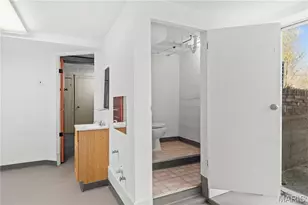 810 N Rock Hill Rd, Rock Hill, MO 63119 - Photo 26