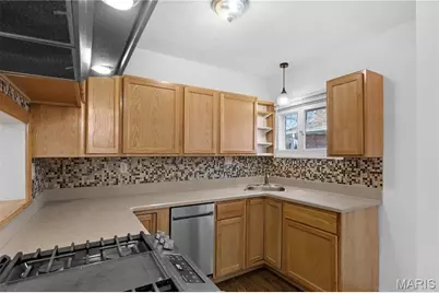 810 N Rock Hill Road, Rock Hill, MO 63119 - Photo 12