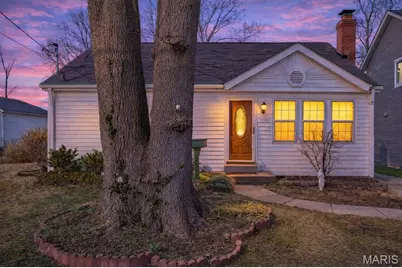 989 Des Peres Drive, Saint Louis, MO 63131 - Photo 1