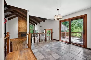 11 Denny Ln, Huntleigh, MO 63131 - Photo 22