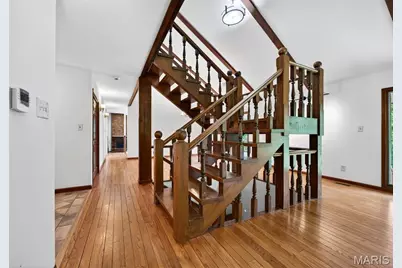 11 Denny Lane, Huntleigh, MO 63131 - Photo 8