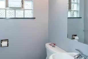 20 Barcelona Ave, Saint Louis, MO 63138 - Photo 14