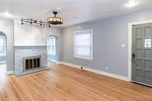 20 Barcelona Ave, Saint Louis, MO 63138 - Photo 2