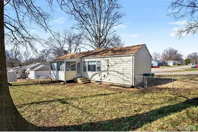 10454 Coburg Lands Drive, Saint Louis, MO 63137 - Photo 24