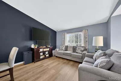 1973 Tealwood Cove Drive, Florissant, MO 63031 - Photo 8