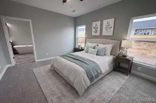 426 Honeysuckle Dr, Hannibal, MO 63401 - Photo 4