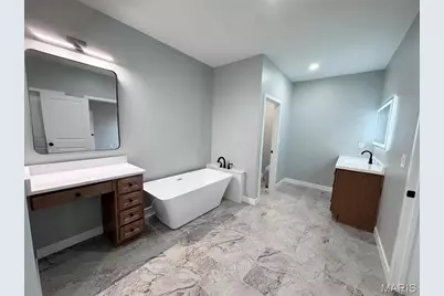 426 Honeysuckle Drive, Hannibal, MO 63401 - Photo 18