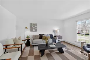 11146 Crickett Hill Dr, Saint Louis, MO 63146 - Photo 4