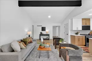 11146 Crickett Hill Dr, Saint Louis, MO 63146 - Photo 14