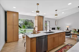 11146 Crickett Hill Dr, Saint Louis, MO 63146 - Photo 24