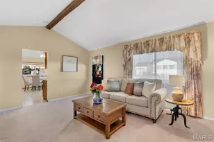 4373 Schmittwoods Ct, Unincorporated, MO 63123 - Photo 4