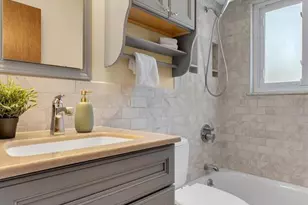 4373 Schmittwoods Ct, Unincorporated, MO 63123 - Photo 16