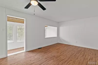 1910 Leondale Avenue, Saint Louis, MO 63114 - Photo 8