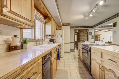 118 Greenbriar Drive, Sikeston, MO 63801 - Photo 32