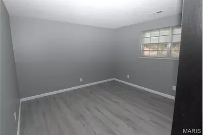 12428 Marine Avenue, Maryland Heights, MO 63043 - Photo 22