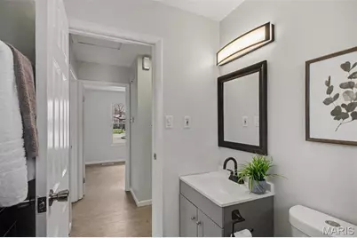 5853 Hunterbrook Court, Saint Louis, MO 63129 - Photo 10