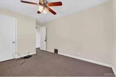 2425 Shirley Avenue, Jennings, MO 63136 - Photo 18