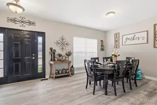 6 Hollow Oak Ct, Imperial, MO 63052 - Photo 2