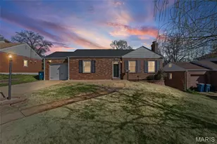 9319 Lenard Ct, Saint Louis, MO 63123 - Photo 2