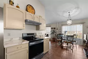 4526 Richmond Forest Dr, Florissant, MO 63034 - Photo 16