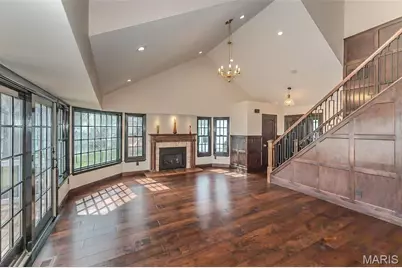 304 Xavier Court, Valley Park, MO 63088 - Photo 8