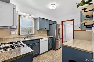 9530 Erie Dr, Affton, MO 63123 - Photo 10