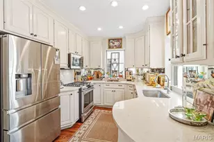 444 Carswold Dr, Clayton, MO 63105 - Photo 12