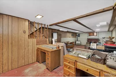 10024 Driver Avenue, Overland, MO 63114 - Photo 28