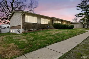 13545 New Halls Ferry Road, Florissant, MO 63033 - Photo 32