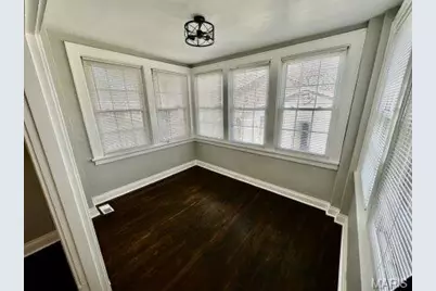 5901 S Kingshighway Boulevard, Saint Louis, MO 63109 - Photo 14