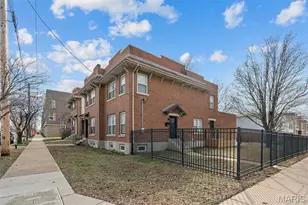 4400 Norfolk Ave, Saint Louis, MO 63110 - Photo 2
