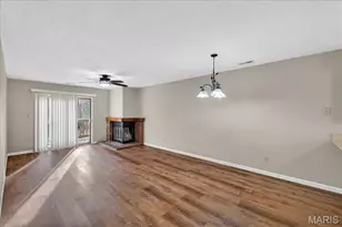 2306 Canyonlands Dr, Maryland Heights, MO 63043 - Photo 4