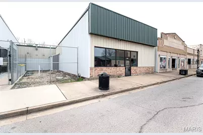 120 W Washington Street, St James, MO 65559 - Photo 2