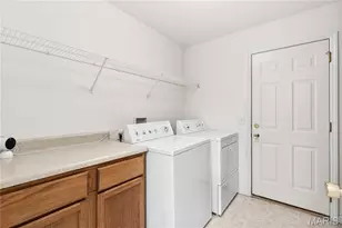 124 Park Ridge Dr, O'Fallon, MO 63366 - Photo 16