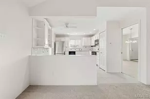 1833 Baxter Ridge Dr, Chesterfield, MO 63017 - Photo 14