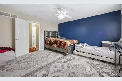 1604 Ville Gloria Lane, Hazelwood, MO 63042 - Photo 8