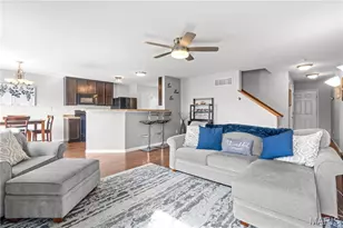 5534 Wavecrest Cir, Saint Charles, MO 63304 - Photo 6