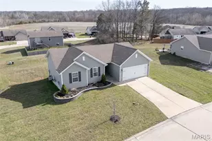 36 Hunters Pointe Dr, Winfield, MO 63389 - Photo 32