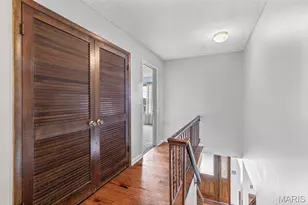 7008 Holly View Ct, Saint Louis, MO 63129 - Photo 16