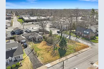 8832 Powell Avenue, Saint Louis, MO 63144 - Photo 8