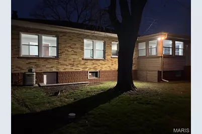 2555 Telegraph Road, Mehlville, MO 63125 - Photo 32