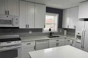 2555 Telegraph Rd, Mehlville, MO 63125 - Photo 16