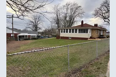 2555 Telegraph Road, Mehlville, MO 63125 - Photo 8