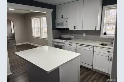 2555 Telegraph Road, Mehlville, MO 63125 - Photo 16