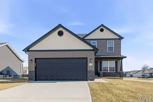 1017 Samwise St, Wright City, MO 63390 - Photo 2