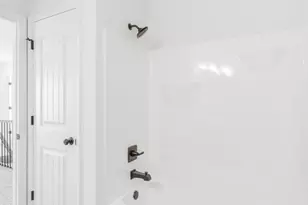 1017 Samwise St, Wright City, MO 63390 - Photo 32