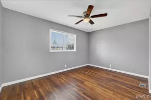 3650 Estates Dr, Florissant, MO 63033 - Photo 6