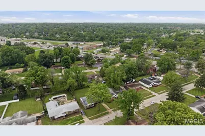 3650 Estates Drive, Florissant, MO 63033 - Photo 38