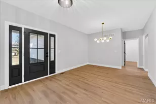 15308 Batesville Ct, Chesterfield, MO 63017 - Photo 2